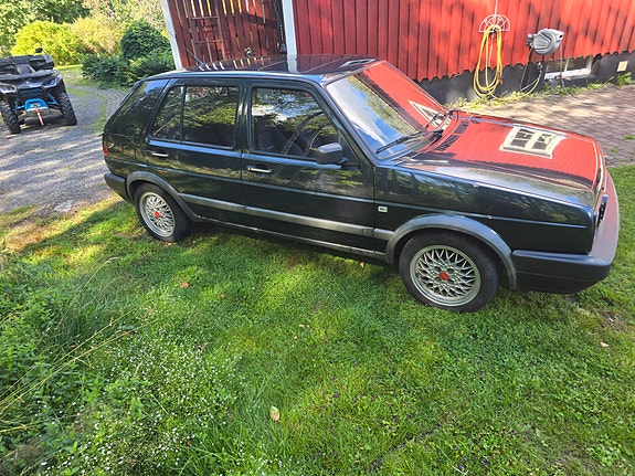 Volkswagen Golf II 7 of 14