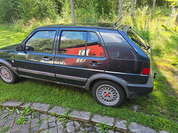 Volkswagen Golf II 3 of 5