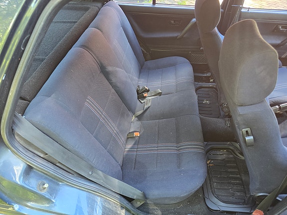 Volkswagen Golf II 9 of 14
