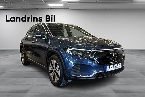 Mercedes-Benz EQA250 3 of 5