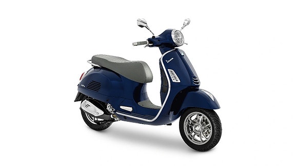 Vespa GTS 310 3 of 5