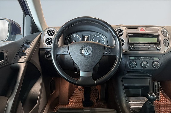 Volkswagen Tiguan 11 of 17