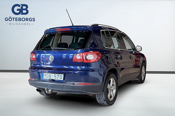 Volkswagen Tiguan 6 of 17