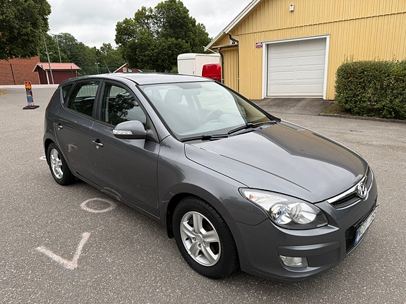 Hyundai i30 3 of 5