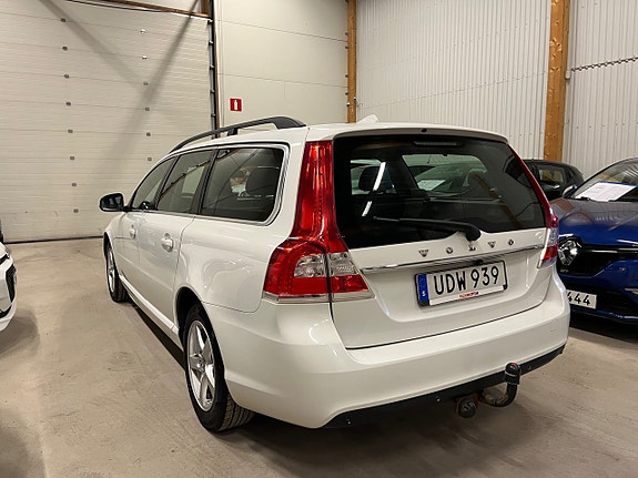 Volvo V70 5 of 5