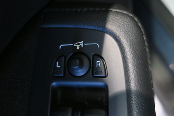 Volvo V60 Cross Country 22 of 22