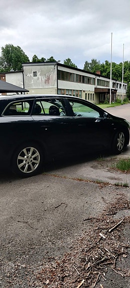 Toyota Avensis 3 of 9