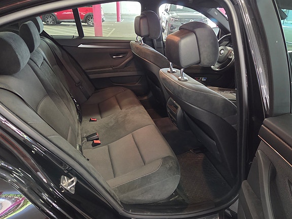 BMW 535i 12 of 15