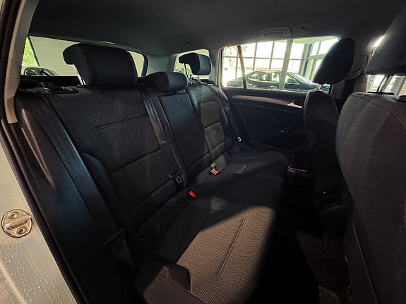 Volkswagen Golf I 14 of 22