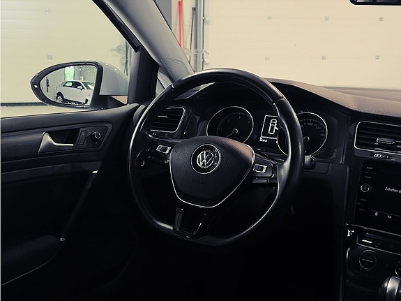 Volkswagen Golf I 12 of 22