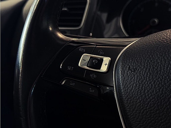 Volkswagen Golf I 18 of 22
