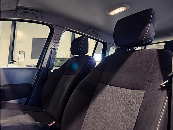Renault Modus 16 of 16