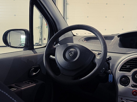Renault Modus 14 of 16