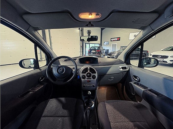 Renault Modus 11 of 16