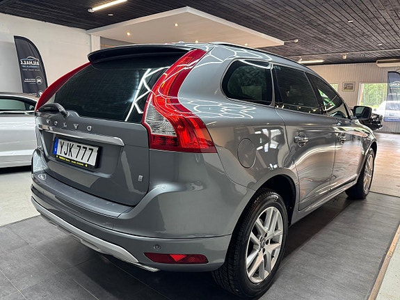 Volvo XC60 5 of 5