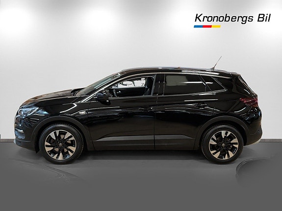 Opel Grandland X 4 of 5