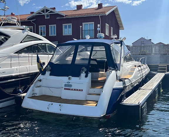 Sunseeker Portofino 400 | 2 x Volvo Penta TAMD63 | Axlar 3 of 12