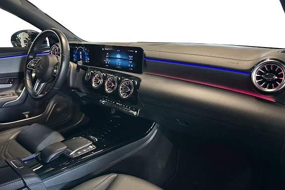 Mercedes-Benz CLA250 e 9 of 25