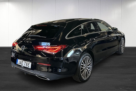 Mercedes-Benz CLA250 e 4 of 25