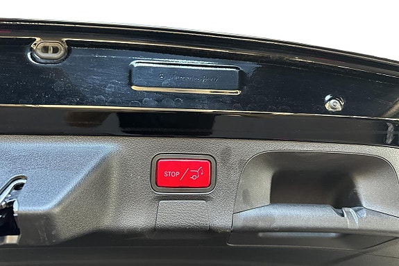 Mercedes-Benz CLA250 e 23 of 25