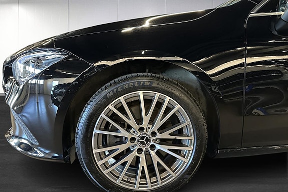 Mercedes-Benz CLA250 e 6 of 25