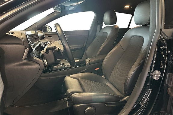 Mercedes-Benz CLA250 e 12 of 25