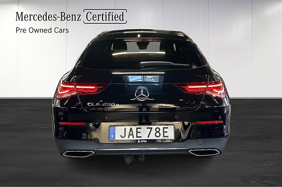 Mercedes-Benz CLA250 e 16 of 25