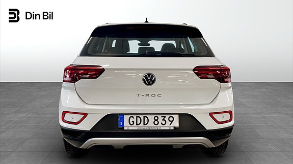 Volkswagen T-Roc 5 of 5