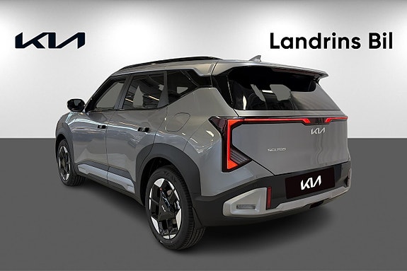 Kia Seltos 6 of 19