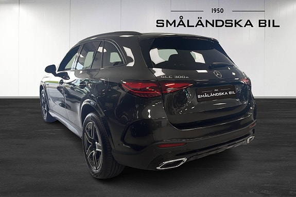 Mercedes-Benz GLC300 e 3 of 5