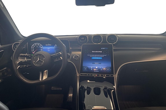Mercedes-Benz GLC300 e 8 of 11