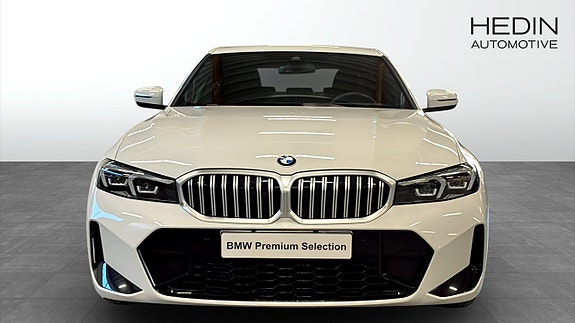BMW 320 8 of 9