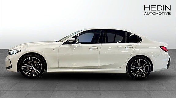 BMW 320 6 of 9