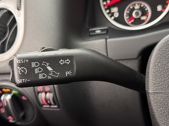 Volkswagen Tiguan 19 of 26