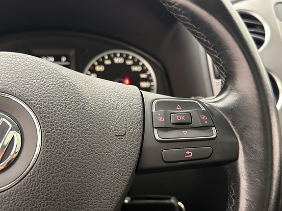 Volkswagen Tiguan 18 of 26