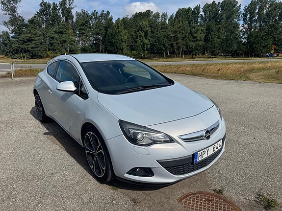Opel Astra 4 of 5