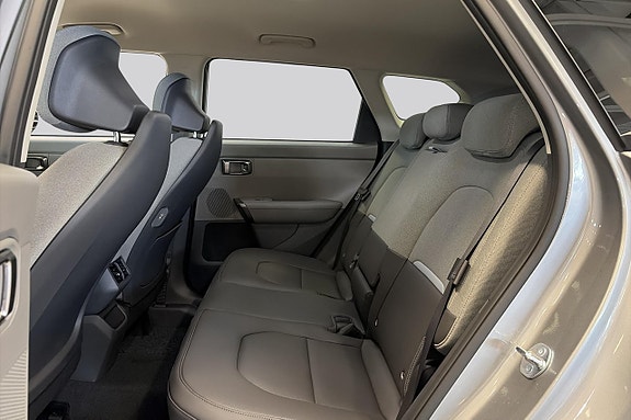 Kia Seltos 9 of 19