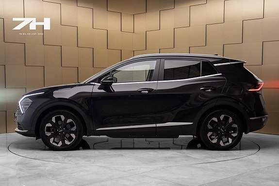 Kia Sportage 2 of 5
