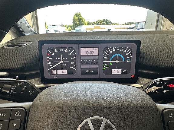 Volkswagen ID.3 Neo 13 of 15
