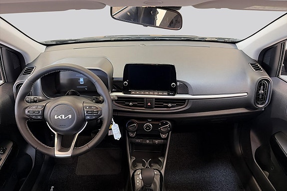Kia Picanto 7 of 15