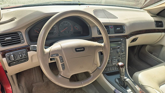 Volvo S80 4 of 4