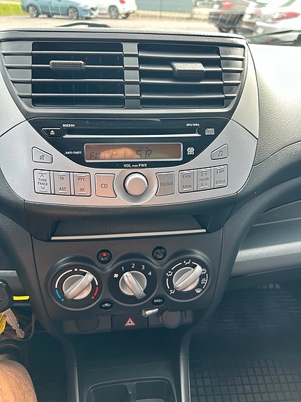 Suzuki Alto 6 of 12