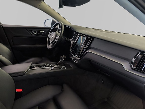 Volvo V60 9 of 9