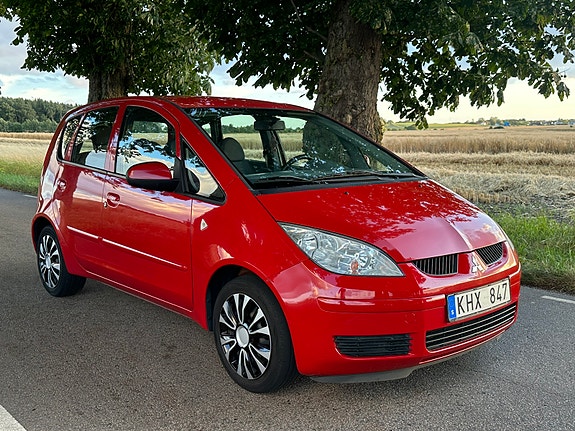 Mitsubishi Colt 3 of 5