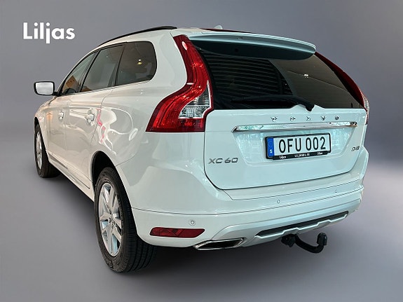 Volvo XC60 4 of 5