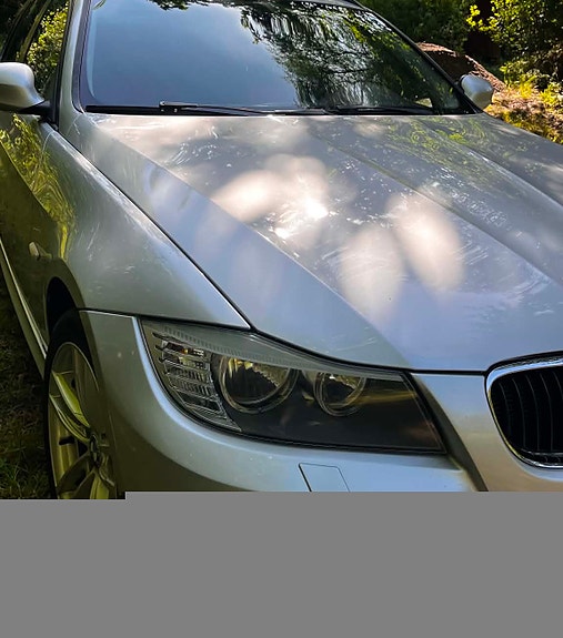 BMW 316d 3 of 5