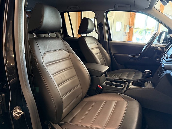 Volkswagen Amarok 15 of 21