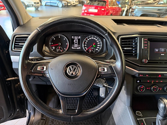 Volkswagen Amarok 8 of 21