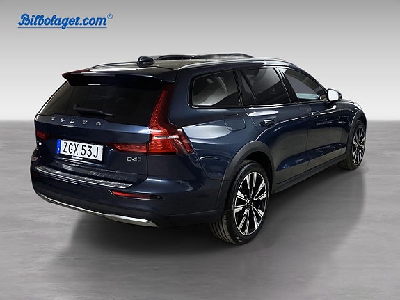 Volvo V60 Cross Country 5 of 5