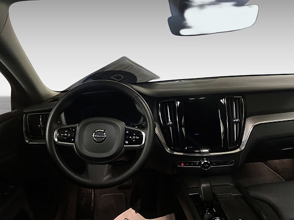 Volvo V60 Cross Country 13 of 13